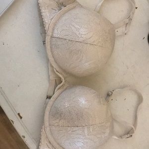 Victoria’s Secret Bra